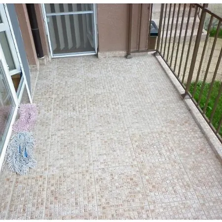 Hétvégi ház Fort Noks Orhidey *
